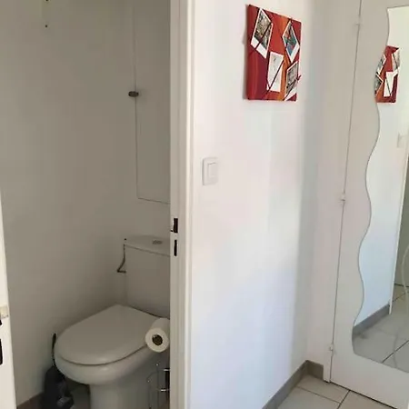 2 Etoiles Entre Les Maures Et Mediterranee Apartment